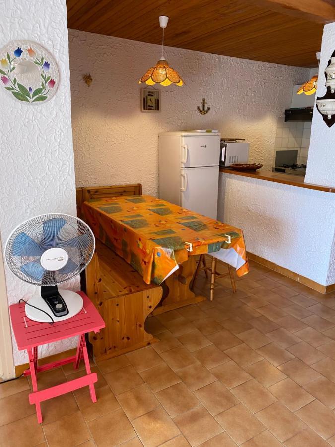 Location 5 Personnes Sant Ambroggio Cocody Village リュミオ エクステリア 写真