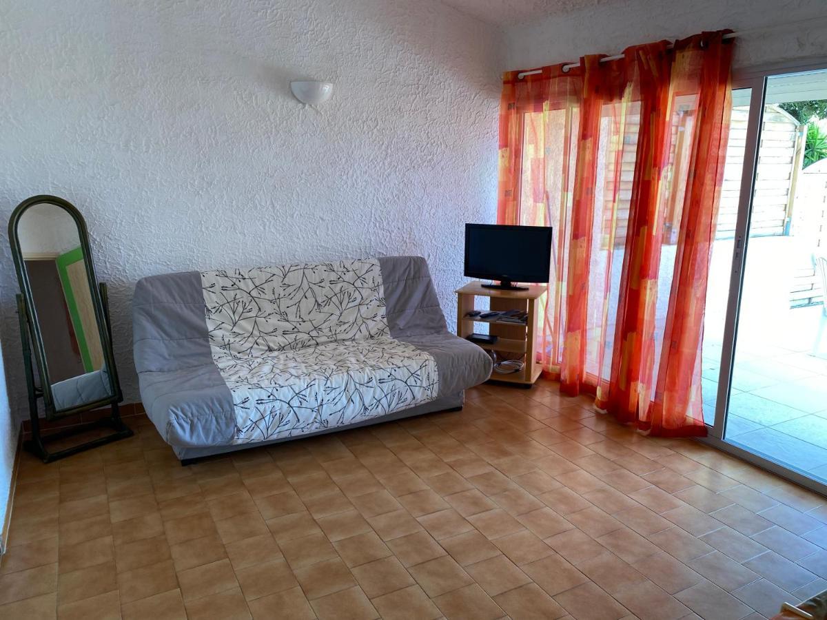 Location 5 Personnes Sant Ambroggio Cocody Village リュミオ エクステリア 写真
